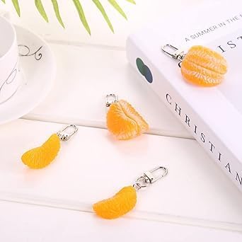 Orange Petal Car Keychain, 2026 New Decorative Fruit Key Holder, Bag Charm Accessory, Men Women Creative Interesting Novelty Stylish Mini Simulated Food Fruit Keychain Key-ring Pendant