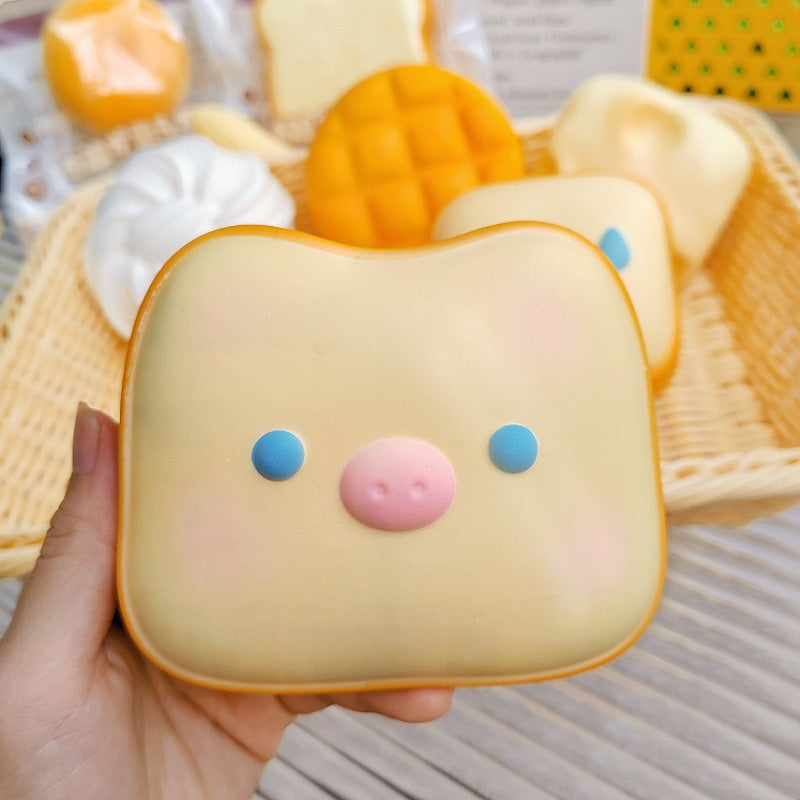 Slow Rising Squishy Stress Relief Decompression Toy